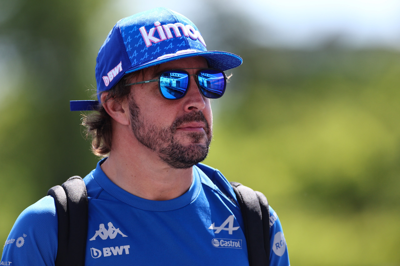 GP CANADA, Fernando Alonso (ESP), Alpine F1 Team 
17.06.2022. Formula 1 World Championship, Rd 9, Canadian Grand Prix, Montreal, Canada, Practice Day.
- www.xpbimages.com, EMail: requests@xpbimages.com ¬© Copyright: Charniaux / XPB Images