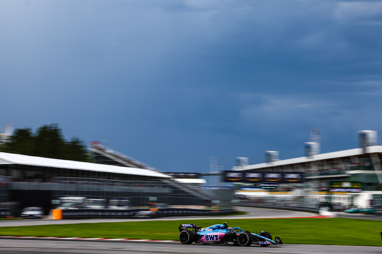 GP CANADA, Esteban Ocon (FRA), Alpine F1 Team 
17.06.2022. Formula 1 World Championship, Rd 9, Canadian Grand Prix, Montreal, Canada, Practice Day.
- www.xpbimages.com, EMail: requests@xpbimages.com ¬© Copyright: Charniaux / XPB Images