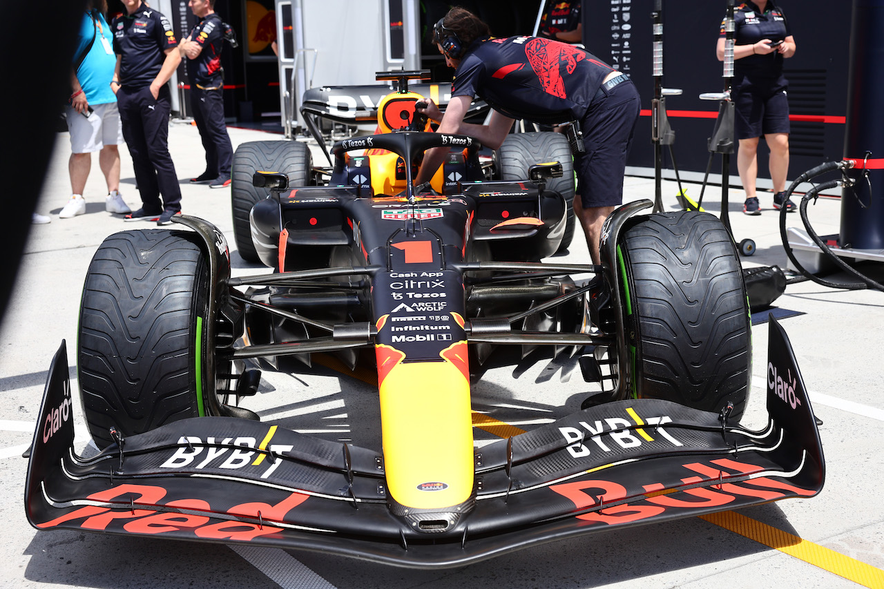 GP CANADA, Max VerstappenMax Verstappen (NLD) Red Bull Racing RB18 car.
17.06.2022. Formula 1 World Championship, Rd 9, Canadian Grand Prix, Montreal, Canada, Practice Day.
- www.xpbimages.com, EMail: requests@xpbimages.com © Copyright: Batchelor / XPB Images