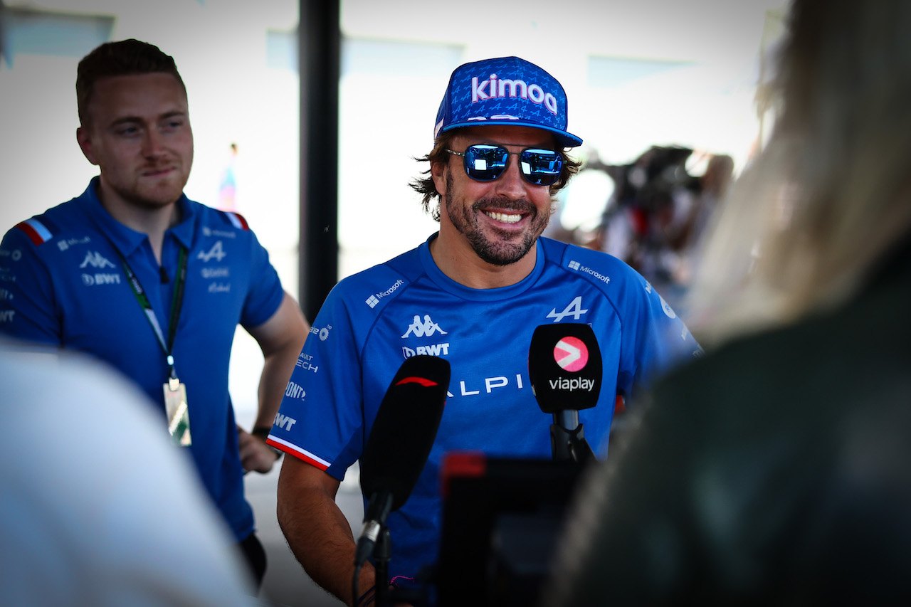 GP CANADA, Fernando Alonso (ESP), Alpine F1 Team 
17.06.2022. Formula 1 World Championship, Rd 9, Canadian Grand Prix, Montreal, Canada, Practice Day.
- www.xpbimages.com, EMail: requests@xpbimages.com © Copyright: Charniaux / XPB Images