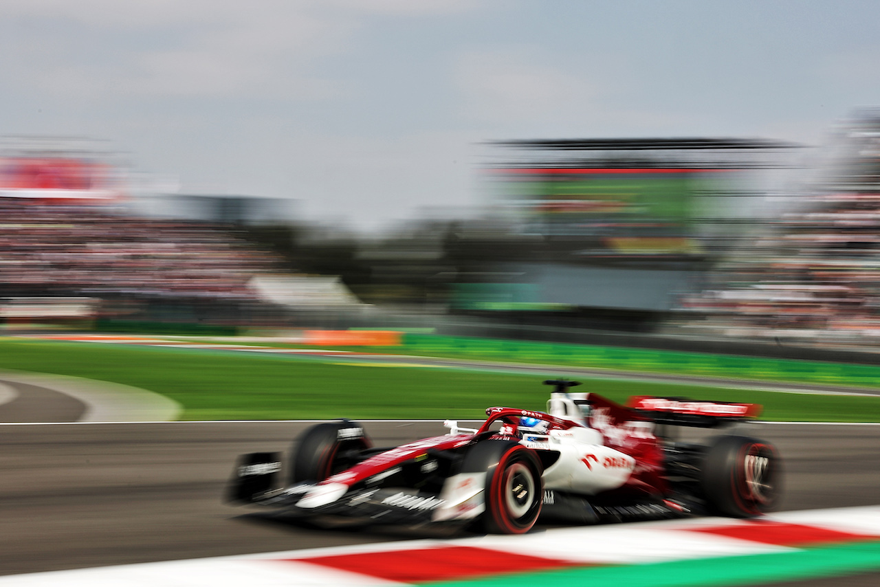 GP CITTA DEL MESSICO, Valtteri Bottas (FIN) Alfa Romeo F1 Team C42.
30.10.2022. Formula 1 World Championship, Rd 20, Mexican Grand Prix, Mexico City, Mexico, Gara Day.
- www.xpbimages.com, EMail: requests@xpbimages.com © Copyright: Bearne / XPB Images