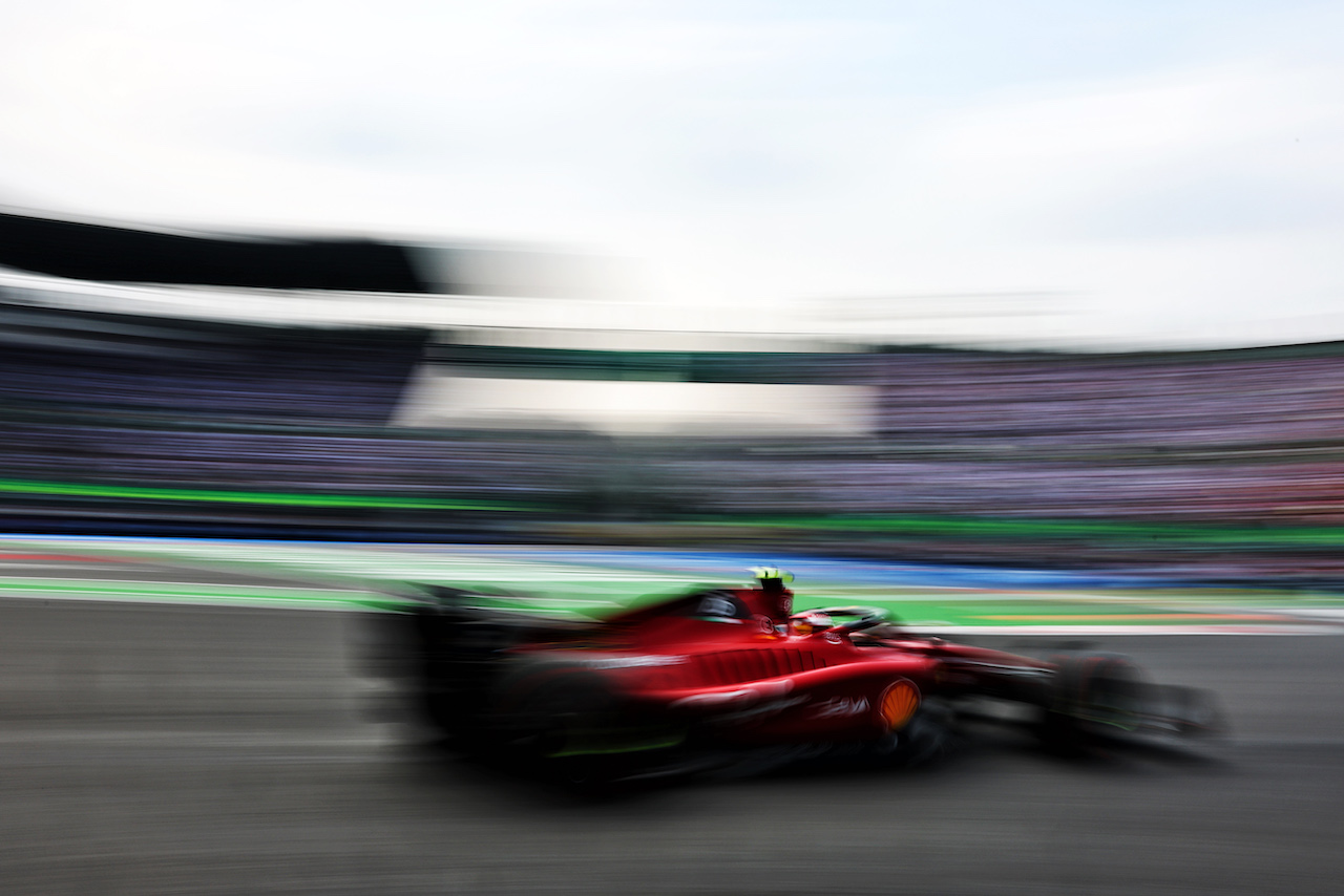 GP CITTA DEL MESSICO, Carlos Sainz Jr (ESP) Ferrari F1-75.
30.10.2022. Formula 1 World Championship, Rd 20, Mexican Grand Prix, Mexico City, Mexico, Gara Day.
- www.xpbimages.com, EMail: requests@xpbimages.com © Copyright: Charniaux / XPB Images
