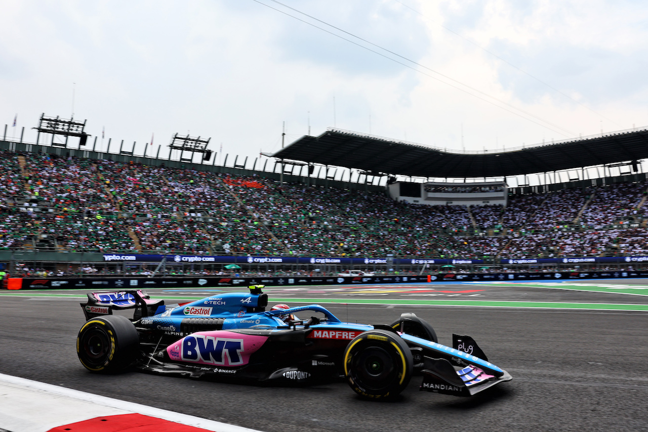 GP CITTA DEL MESSICO, Esteban Ocon (FRA) Alpine F1 Team A522.
30.10.2022. Formula 1 World Championship, Rd 20, Mexican Grand Prix, Mexico City, Mexico, Gara Day.
- www.xpbimages.com, EMail: requests@xpbimages.com © Copyright: Charniaux / XPB Images