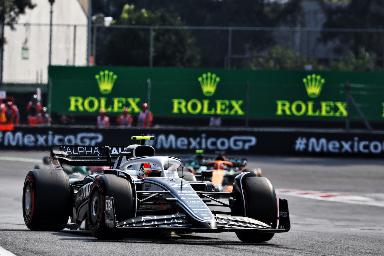 GP CITTA DEL MESSICO, Yuki Tsunoda (JPN) AlphaTauri AT03.
30.10.2022. Formula 1 World Championship, Rd 20, Mexican Grand Prix, Mexico City, Mexico, Gara Day.
- www.xpbimages.com, EMail: requests@xpbimages.com © Copyright: Charniaux / XPB Images