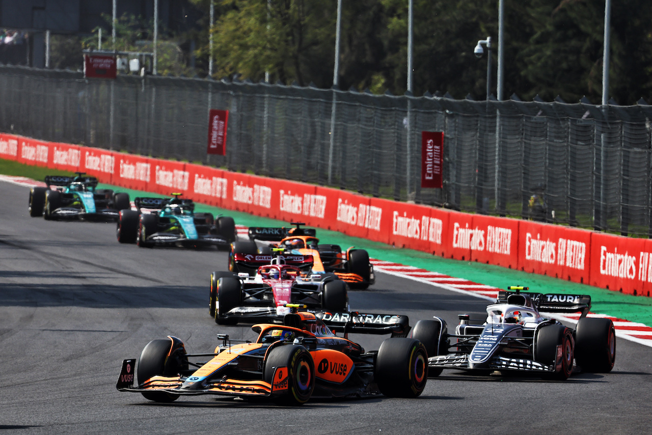 GP CITTA DEL MESSICO, Lando Norris (GBR) McLaren MCL36.
30.10.2022. Formula 1 World Championship, Rd 20, Mexican Grand Prix, Mexico City, Mexico, Gara Day.
- www.xpbimages.com, EMail: requests@xpbimages.com © Copyright: Batchelor / XPB Images