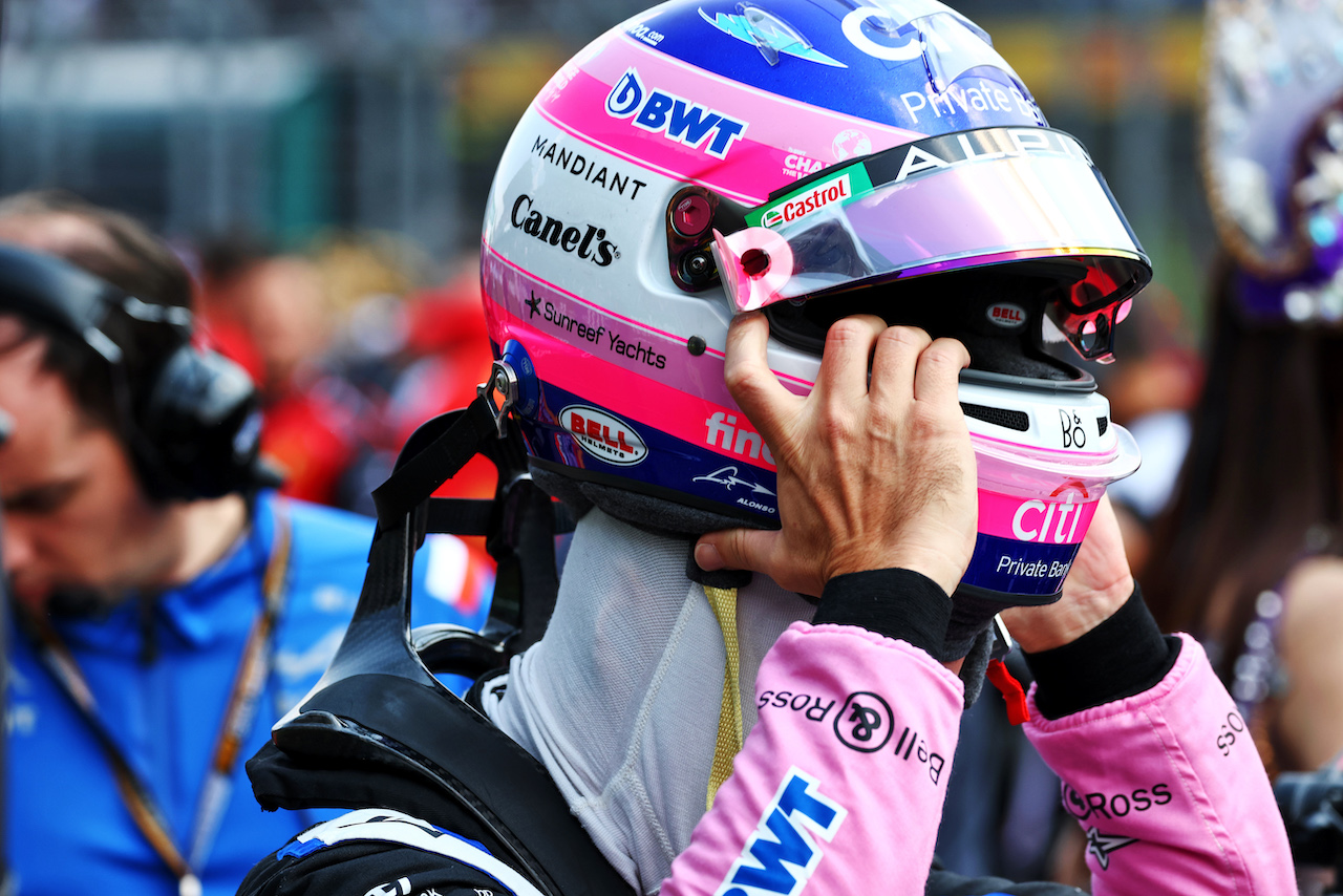 GP CITTA DEL MESSICO, Fernando Alonso (ESP) Alpine F1 Team on the grid.
30.10.2022. Formula 1 World Championship, Rd 20, Mexican Grand Prix, Mexico City, Mexico, Gara Day.
 - www.xpbimages.com, EMail: requests@xpbimages.com © Copyright: Coates / XPB Images