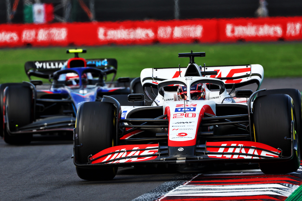 GP CITTA DEL MESSICO, Kevin Magnussen (DEN) Haas VF-22.
30.10.2022. Formula 1 World Championship, Rd 20, Mexican Grand Prix, Mexico City, Mexico, Gara Day.
 - www.xpbimages.com, EMail: requests@xpbimages.com © Copyright: Coates / XPB Images
