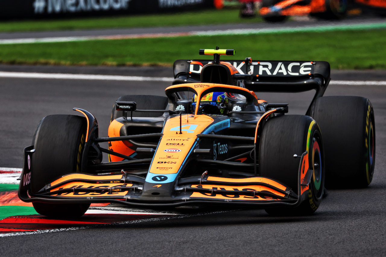 GP CITTA DEL MESSICO, Lando Norris (GBR) McLaren MCL36.
30.10.2022. Formula 1 World Championship, Rd 20, Mexican Grand Prix, Mexico City, Mexico, Gara Day.
 - www.xpbimages.com, EMail: requests@xpbimages.com © Copyright: Coates / XPB Images