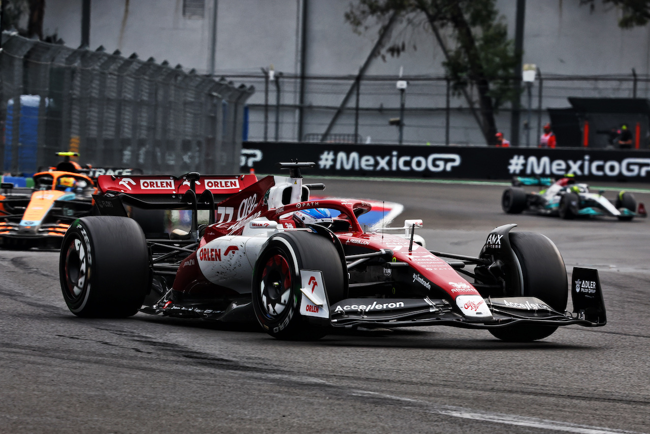 GP CITTA DEL MESSICO, Valtteri Bottas (FIN) Alfa Romeo F1 Team C42.
30.10.2022. Formula 1 World Championship, Rd 20, Mexican Grand Prix, Mexico City, Mexico, Gara Day.
- www.xpbimages.com, EMail: requests@xpbimages.com © Copyright: Charniaux / XPB Images