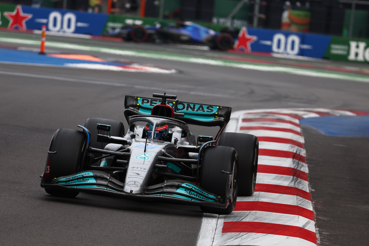 GP CITTA DEL MESSICO, George Russell (GBR) Mercedes AMG F1 W13.
30.10.2022. Formula 1 World Championship, Rd 20, Mexican Grand Prix, Mexico City, Mexico, Gara Day.
- www.xpbimages.com, EMail: requests@xpbimages.com © Copyright: Batchelor / XPB Images