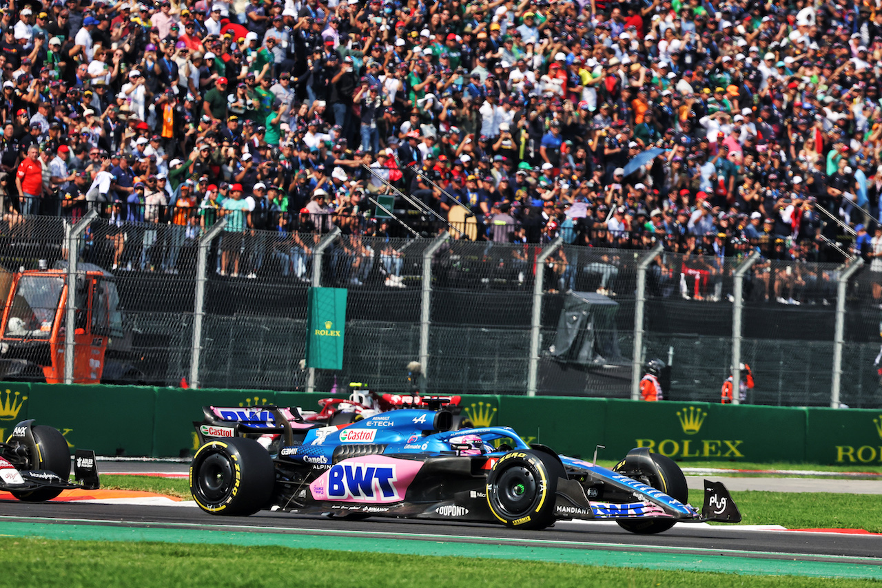 GP CITTA DEL MESSICO, Fernando Alonso (ESP) Alpine F1 Team A522.
30.10.2022. Formula 1 World Championship, Rd 20, Mexican Grand Prix, Mexico City, Mexico, Gara Day.
- www.xpbimages.com, EMail: requests@xpbimages.com © Copyright: Bearne / XPB Images