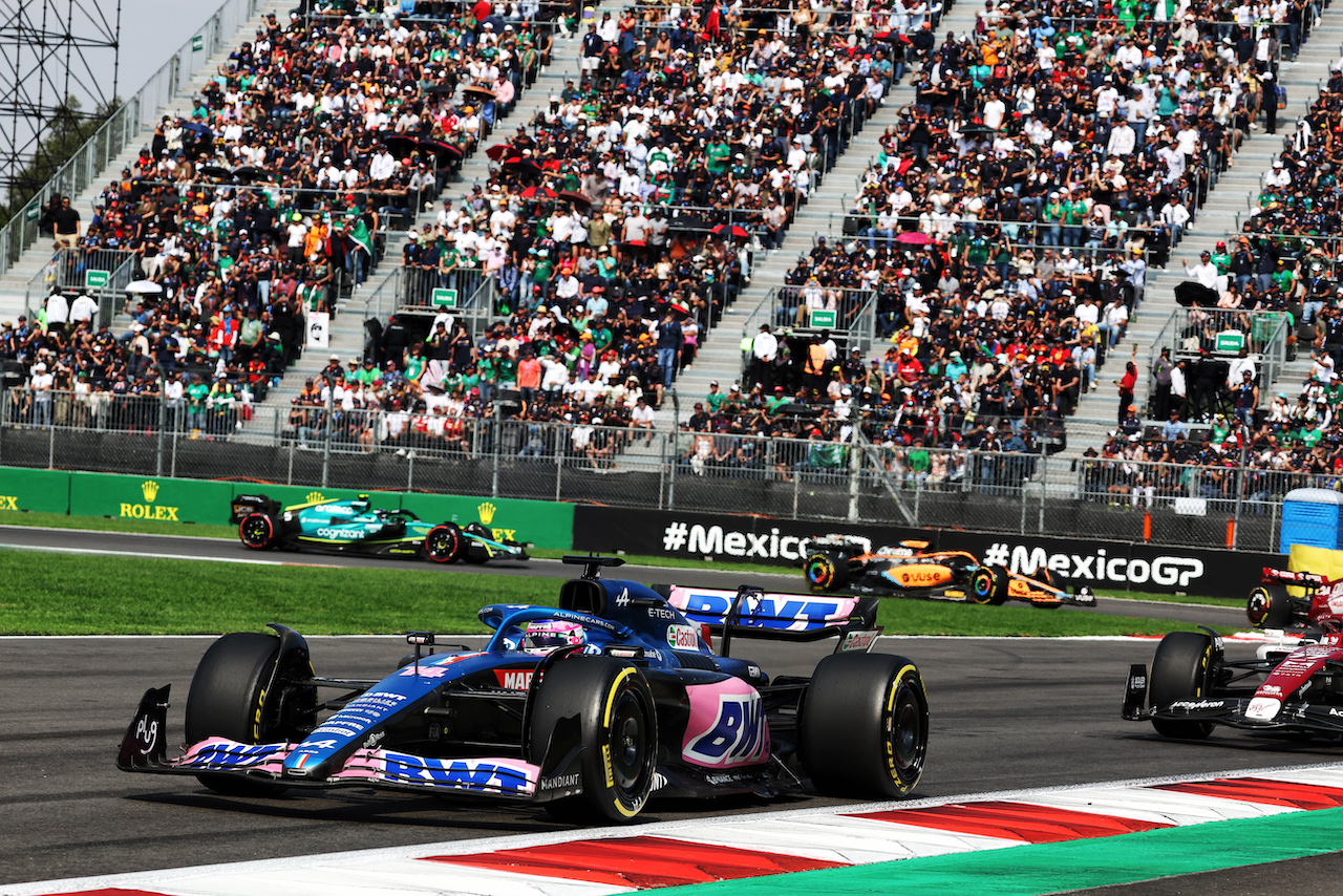 GP CITTA DEL MESSICO, Fernando Alonso (ESP) Alpine F1 Team A522.
30.10.2022. Formula 1 World Championship, Rd 20, Mexican Grand Prix, Mexico City, Mexico, Gara Day.
- www.xpbimages.com, EMail: requests@xpbimages.com © Copyright: Bearne / XPB Images