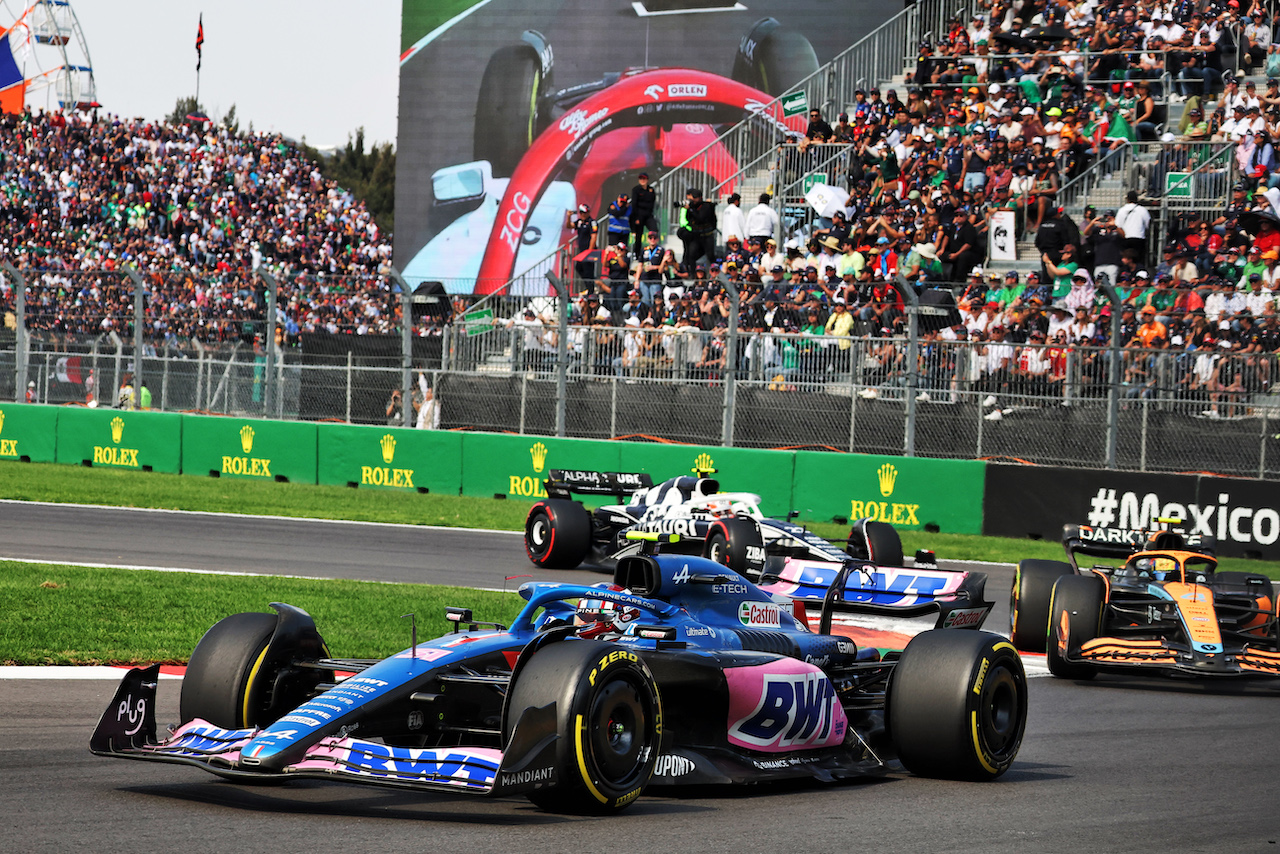 GP CITTA DEL MESSICO, Esteban Ocon (FRA) Alpine F1 Team A522.
30.10.2022. Formula 1 World Championship, Rd 20, Mexican Grand Prix, Mexico City, Mexico, Gara Day.
- www.xpbimages.com, EMail: requests@xpbimages.com © Copyright: Bearne / XPB Images