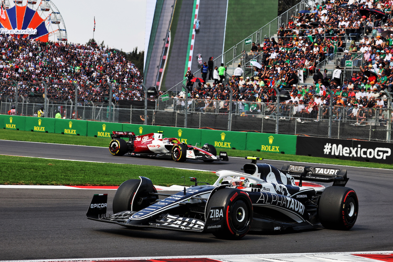 GP CITTA DEL MESSICO, Yuki Tsunoda (JPN) AlphaTauri AT03.
30.10.2022. Formula 1 World Championship, Rd 20, Mexican Grand Prix, Mexico City, Mexico, Gara Day.
- www.xpbimages.com, EMail: requests@xpbimages.com © Copyright: Bearne / XPB Images
