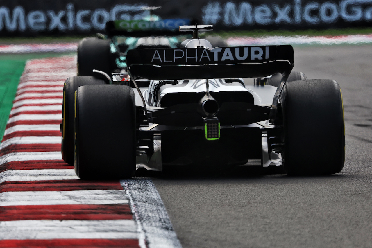 GP CITTA DEL MESSICO, Pierre Gasly (FRA) AlphaTauri AT03.
30.10.2022. Formula 1 World Championship, Rd 20, Mexican Grand Prix, Mexico City, Mexico, Gara Day.
- www.xpbimages.com, EMail: requests@xpbimages.com © Copyright: Bearne / XPB Images