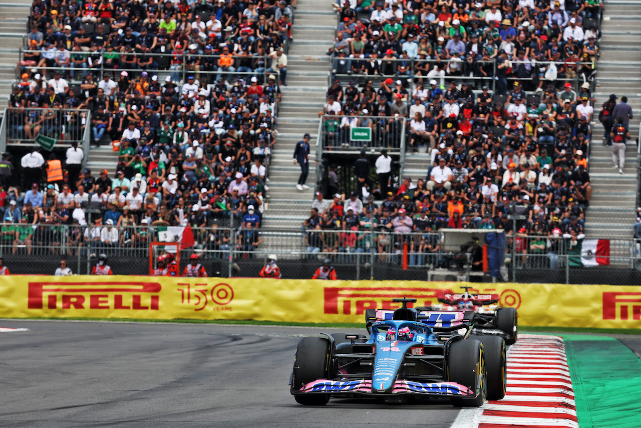 GP CITTA DEL MESSICO, Fernando Alonso (ESP) Alpine F1 Team A522.
30.10.2022. Formula 1 World Championship, Rd 20, Mexican Grand Prix, Mexico City, Mexico, Gara Day.
- www.xpbimages.com, EMail: requests@xpbimages.com © Copyright: Bearne / XPB Images