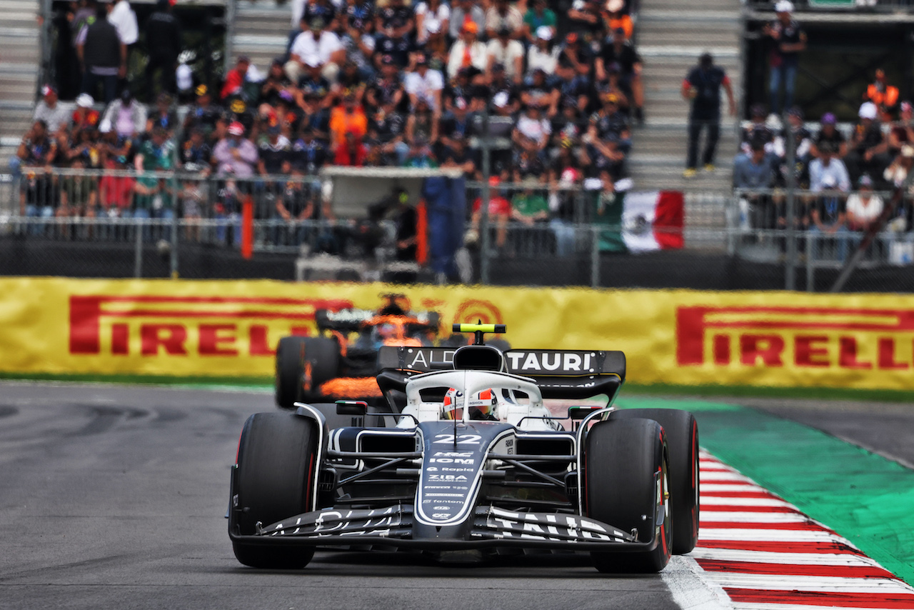 GP CITTA DEL MESSICO, Yuki Tsunoda (JPN) AlphaTauri AT03.
30.10.2022. Formula 1 World Championship, Rd 20, Mexican Grand Prix, Mexico City, Mexico, Gara Day.
- www.xpbimages.com, EMail: requests@xpbimages.com © Copyright: Bearne / XPB Images