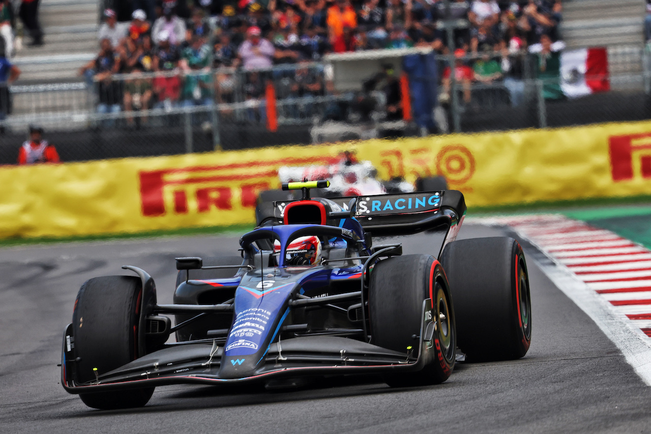 GP CITTA DEL MESSICO, Nicholas Latifi (CDN) Williams Racing FW44.
30.10.2022. Formula 1 World Championship, Rd 20, Mexican Grand Prix, Mexico City, Mexico, Gara Day.
- www.xpbimages.com, EMail: requests@xpbimages.com © Copyright: Bearne / XPB Images