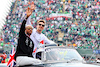 GP CITTA DEL MESSICO, (L to R): Lewis Hamilton (GBR) Mercedes AMG F1 e George Russell (GBR) Mercedes AMG F1 on the drivers parade.
30.10.2022. Formula 1 World Championship, Rd 20, Mexican Grand Prix, Mexico City, Mexico, Gara Day.
- www.xpbimages.com, EMail: requests@xpbimages.com © Copyright: Batchelor / XPB Images