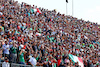 GP CITTA DEL MESSICO, Circuit Atmosfera - fans in the grandstand.
30.10.2022. Formula 1 World Championship, Rd 20, Mexican Grand Prix, Mexico City, Mexico, Gara Day.
 - www.xpbimages.com, EMail: requests@xpbimages.com © Copyright: Coates / XPB Images