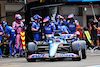 GP CITTA DEL MESSICO, Fernando Alonso (ESP) Alpine F1 Team A522 makes a pit stop.
30.10.2022. Formula 1 World Championship, Rd 20, Mexican Grand Prix, Mexico City, Mexico, Gara Day.
- www.xpbimages.com, EMail: requests@xpbimages.com © Copyright: Charniaux / XPB Images