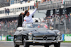 GP CITTA DEL MESSICO, (L to R): Lewis Hamilton (GBR) Mercedes AMG F1 e George Russell (GBR) Mercedes AMG F1 on the drivers parade.
30.10.2022. Formula 1 World Championship, Rd 20, Mexican Grand Prix, Mexico City, Mexico, Gara Day.
- www.xpbimages.com, EMail: requests@xpbimages.com © Copyright: Bearne / XPB Images