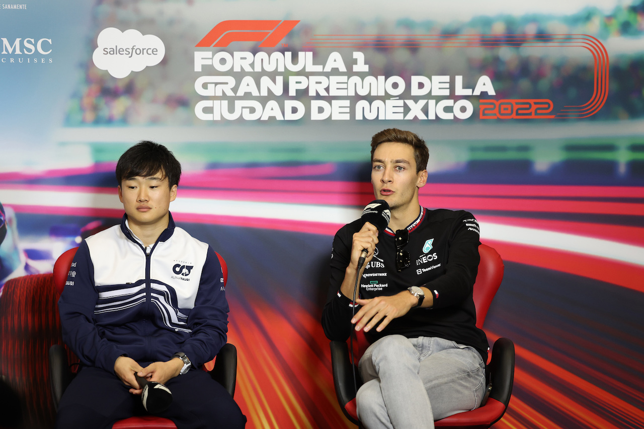 GP CITTA DEL MESSICO, (L to R): Yuki Tsunoda (JPN) AlphaTauri e George Russell (GBR) Mercedes AMG F1 in the FIA Press Conference.
27.10.2022. Formula 1 World Championship, Rd 20, Mexican Grand Prix, Mexico City, Mexico, Preparation Day.
- www.xpbimages.com, EMail: requests@xpbimages.com © Copyright: XPB Images
