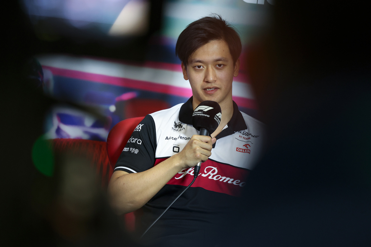 GP CITTA DEL MESSICO, Guanyu Zhou (CHN) Alfa Romeo F1 Team in the FIA Press Conference.
27.10.2022. Formula 1 World Championship, Rd 20, Mexican Grand Prix, Mexico City, Mexico, Preparation Day.
- www.xpbimages.com, EMail: requests@xpbimages.com © Copyright: XPB Images