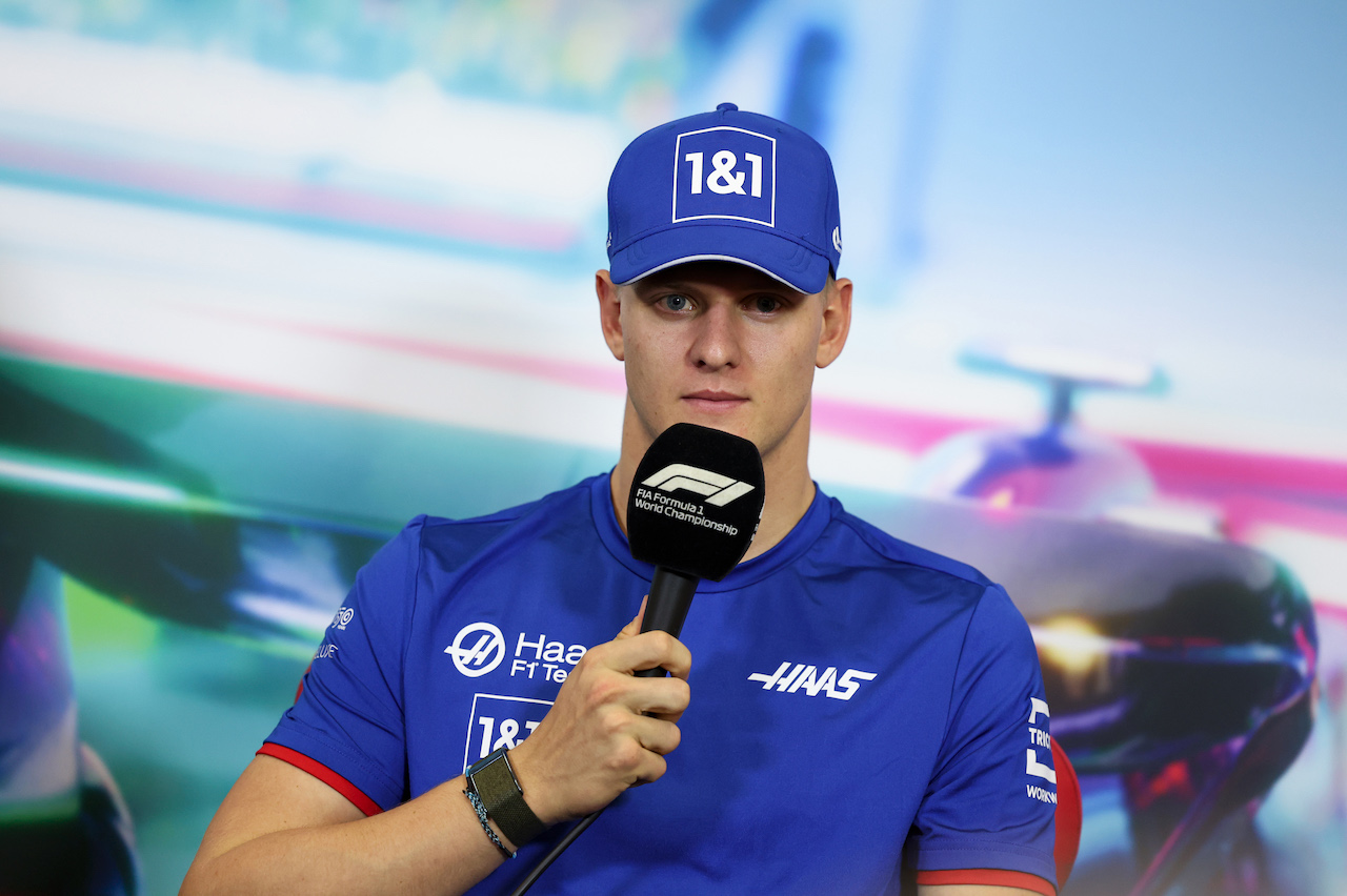GP CITTA DEL MESSICO, Mick Schumacher (GER) Haas F1 Team in the FIA Press Conference.
27.10.2022. Formula 1 World Championship, Rd 20, Mexican Grand Prix, Mexico City, Mexico, Preparation Day.
- www.xpbimages.com, EMail: requests@xpbimages.com © Copyright: XPB Images