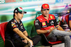 GP CITTA DEL MESSICO, (L to R): Sergio Perez (MEX) Red Bull Racing e Charles Leclerc (MON) Ferrari in the FIA Press Conference.
27.10.2022. Formula 1 World Championship, Rd 20, Mexican Grand Prix, Mexico City, Mexico, Preparation Day.
- www.xpbimages.com, EMail: requests@xpbimages.com © Copyright: XPB Images