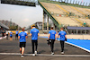 GP CITTA DEL MESSICO, Jack Doohan (AUS) Alpine Academy Driver walks the circuit with the team.
27.10.2022. Formula 1 World Championship, Rd 20, Mexican Grand Prix, Mexico City, Mexico, Preparation Day.
- www.xpbimages.com, EMail: requests@xpbimages.com © Copyright: Bearne / XPB Images