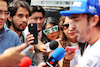 GP CITTA DEL MESSICO, Fernando Alonso (ESP) Alpine F1 Team with the media.
27.10.2022. Formula 1 World Championship, Rd 20, Mexican Grand Prix, Mexico City, Mexico, Preparation Day.
- www.xpbimages.com, EMail: requests@xpbimages.com © Copyright: Moy / XPB Images