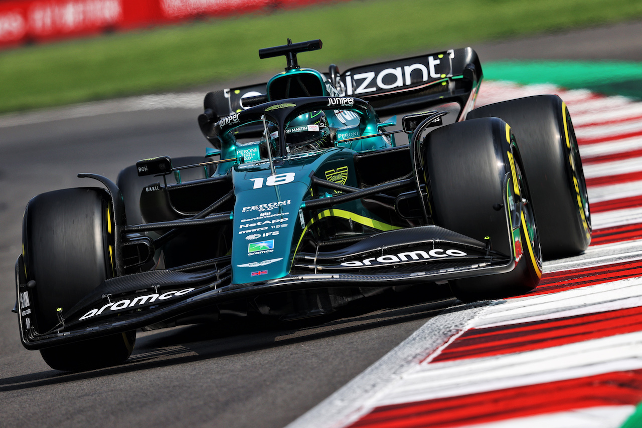 GP CITTA DEL MESSICO, Lance Stroll (CDN) Aston Martin F1 Team AMR22.
29.10.2022. Formula 1 World Championship, Rd 20, Mexican Grand Prix, Mexico City, Mexico, Qualifiche Day.
- www.xpbimages.com, EMail: requests@xpbimages.com © Copyright: Moy / XPB Images