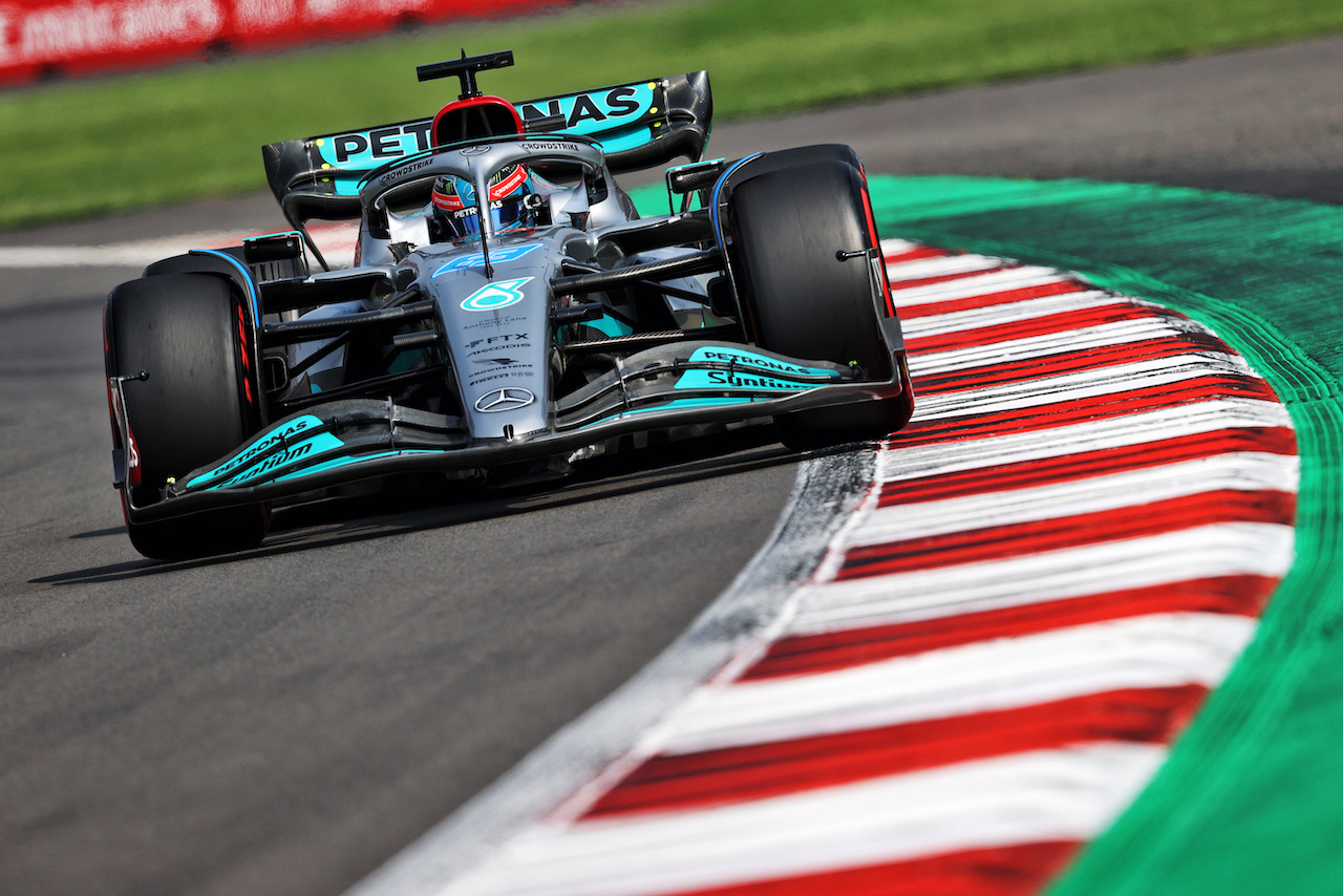GP CITTA DEL MESSICO, George Russell (GBR) Mercedes AMG F1 W13.
29.10.2022. Formula 1 World Championship, Rd 20, Mexican Grand Prix, Mexico City, Mexico, Qualifiche Day.
- www.xpbimages.com, EMail: requests@xpbimages.com © Copyright: Moy / XPB Images