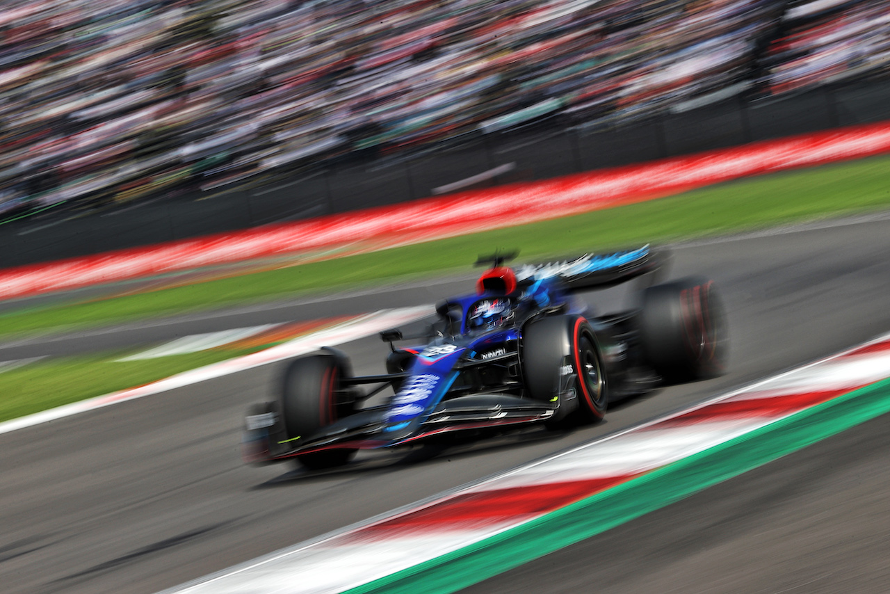 GP CITTA DEL MESSICO, Alexander Albon (THA) Williams Racing FW44.
29.10.2022. Formula 1 World Championship, Rd 20, Mexican Grand Prix, Mexico City, Mexico, Qualifiche Day.
- www.xpbimages.com, EMail: requests@xpbimages.com © Copyright: Moy / XPB Images