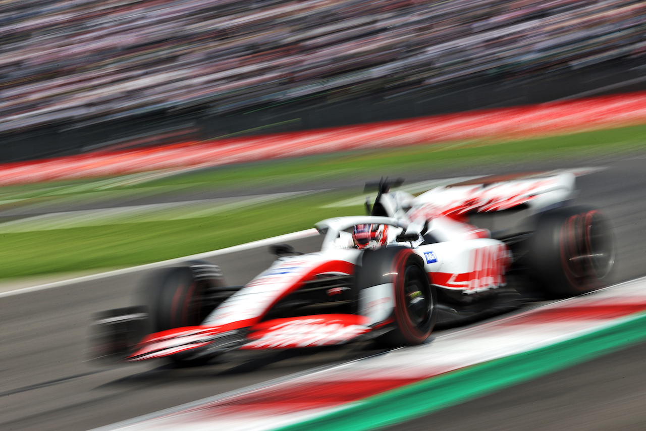 GP CITTA DEL MESSICO, Kevin Magnussen (DEN) Haas VF-22.
29.10.2022. Formula 1 World Championship, Rd 20, Mexican Grand Prix, Mexico City, Mexico, Qualifiche Day.
- www.xpbimages.com, EMail: requests@xpbimages.com © Copyright: Moy / XPB Images