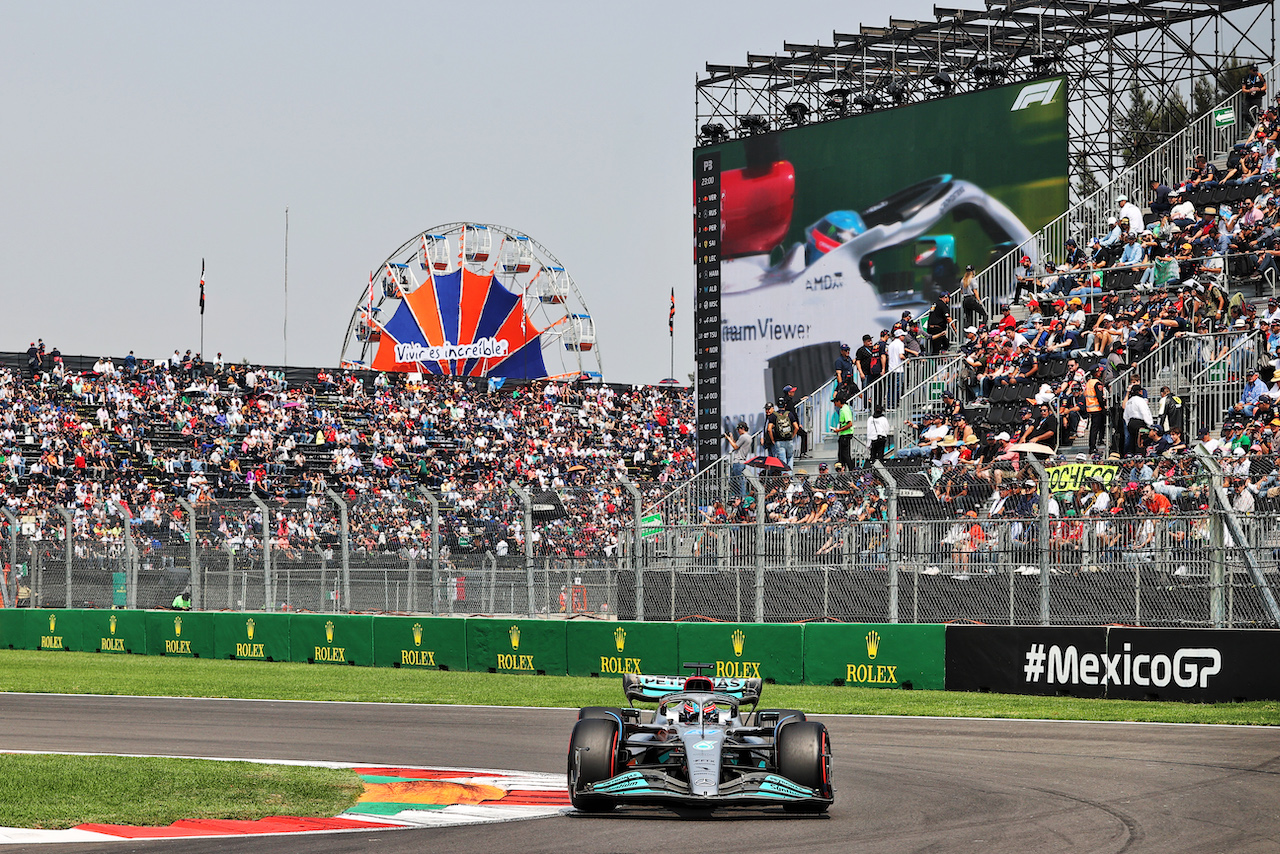 GP CITTA DEL MESSICO, George Russell (GBR) Mercedes AMG F1 W13.
29.10.2022. Formula 1 World Championship, Rd 20, Mexican Grand Prix, Mexico City, Mexico, Qualifiche Day.
- www.xpbimages.com, EMail: requests@xpbimages.com © Copyright: Moy / XPB Images