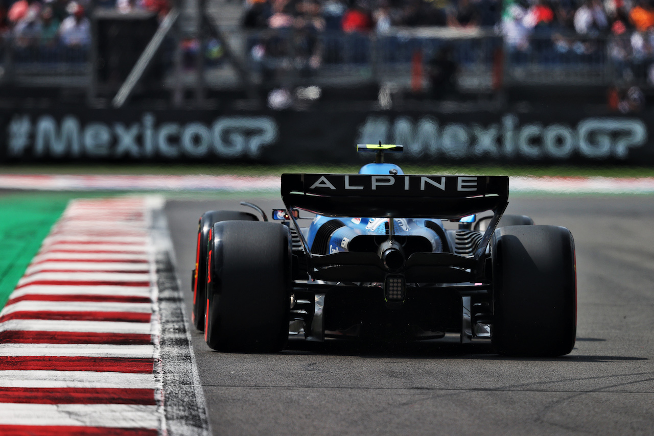 GP CITTA DEL MESSICO, Esteban Ocon (FRA) Alpine F1 Team A522.
29.10.2022. Formula 1 World Championship, Rd 20, Mexican Grand Prix, Mexico City, Mexico, Qualifiche Day.
- www.xpbimages.com, EMail: requests@xpbimages.com © Copyright: Moy / XPB Images