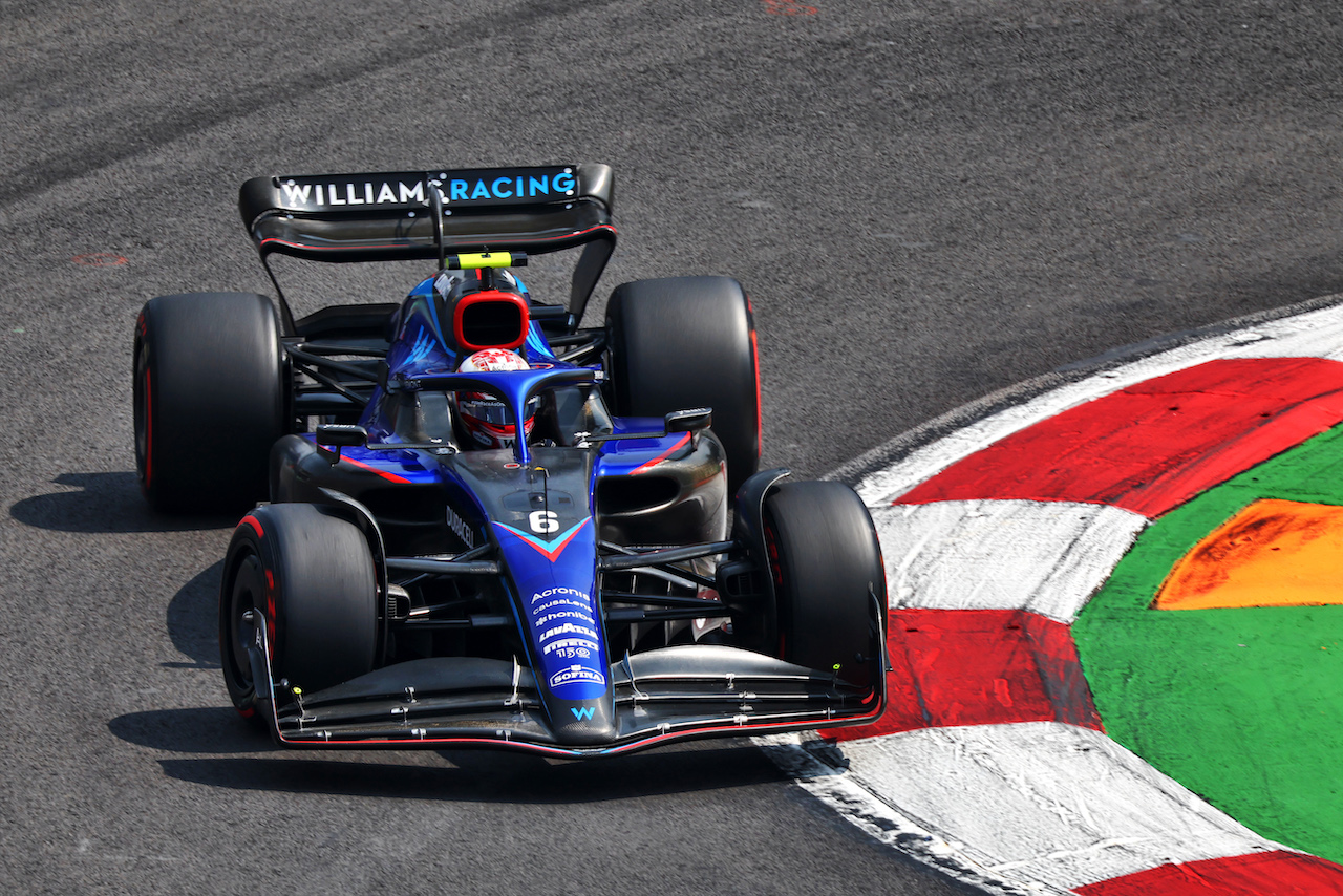GP CITTA DEL MESSICO, Nicholas Latifi (CDN) Williams Racing FW44.
29.10.2022. Formula 1 World Championship, Rd 20, Mexican Grand Prix, Mexico City, Mexico, Qualifiche Day.
 - www.xpbimages.com, EMail: requests@xpbimages.com © Copyright: Coates / XPB Images