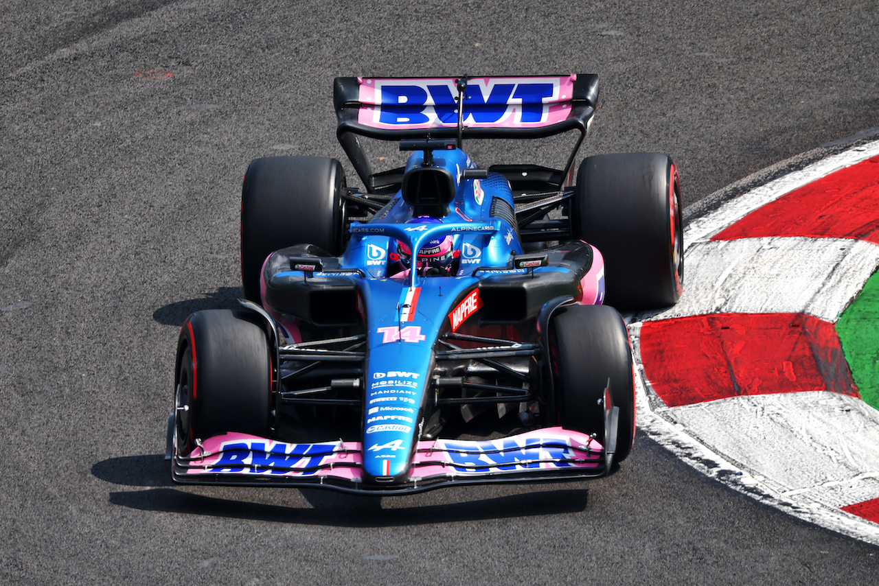 GP CITTA DEL MESSICO, Fernando Alonso (ESP) Alpine F1 Team A522.
29.10.2022. Formula 1 World Championship, Rd 20, Mexican Grand Prix, Mexico City, Mexico, Qualifiche Day.
 - www.xpbimages.com, EMail: requests@xpbimages.com © Copyright: Coates / XPB Images