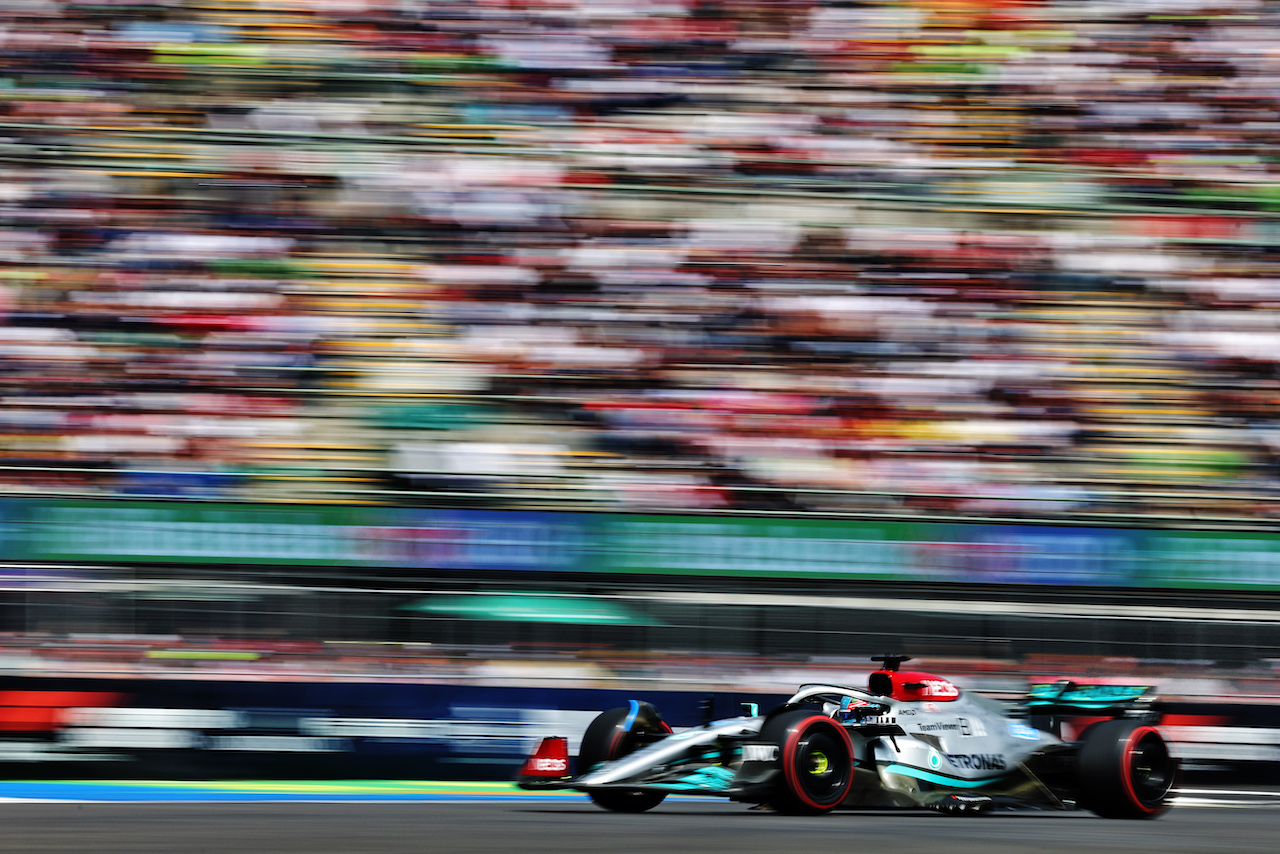 GP CITTA DEL MESSICO, George Russell (GBR) Mercedes AMG F1 W13.
29.10.2022. Formula 1 World Championship, Rd 20, Mexican Grand Prix, Mexico City, Mexico, Qualifiche Day.
- www.xpbimages.com, EMail: requests@xpbimages.com © Copyright: Bearne / XPB Images