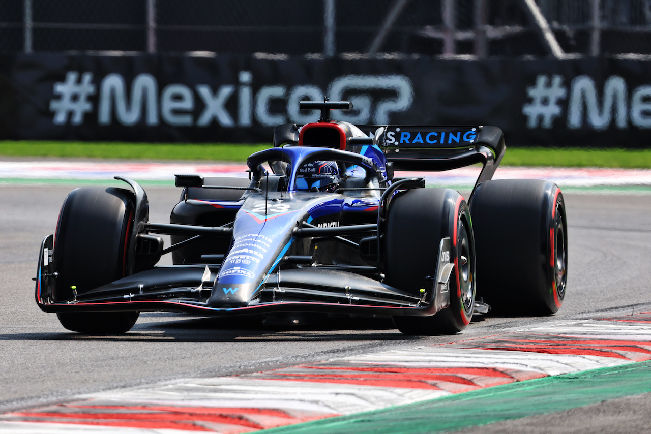 GP CITTA DEL MESSICO, Alexander Albon (THA) Williams Racing FW44.
29.10.2022. Formula 1 World Championship, Rd 20, Mexican Grand Prix, Mexico City, Mexico, Qualifiche Day.
- www.xpbimages.com, EMail: requests@xpbimages.com © Copyright: Bearne / XPB Images