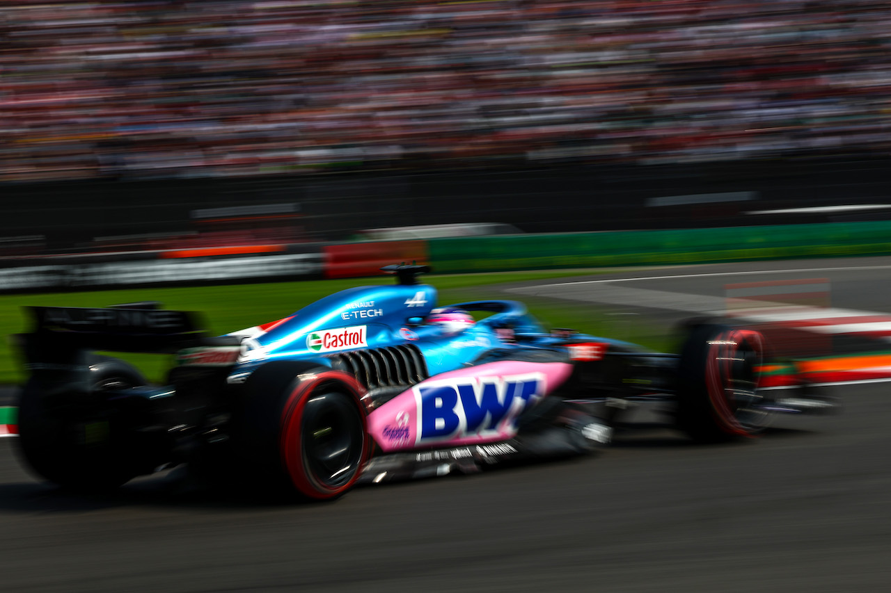GP CITTA DEL MESSICO, Fernando Alonso (ESP), Alpine F1 Team 
29.10.2022. Formula 1 World Championship, Rd 20, Mexican Grand Prix, Mexico City, Mexico, Qualifiche Day.
- www.xpbimages.com, EMail: requests@xpbimages.com ¬© Copyright: Charniaux / XPB Images