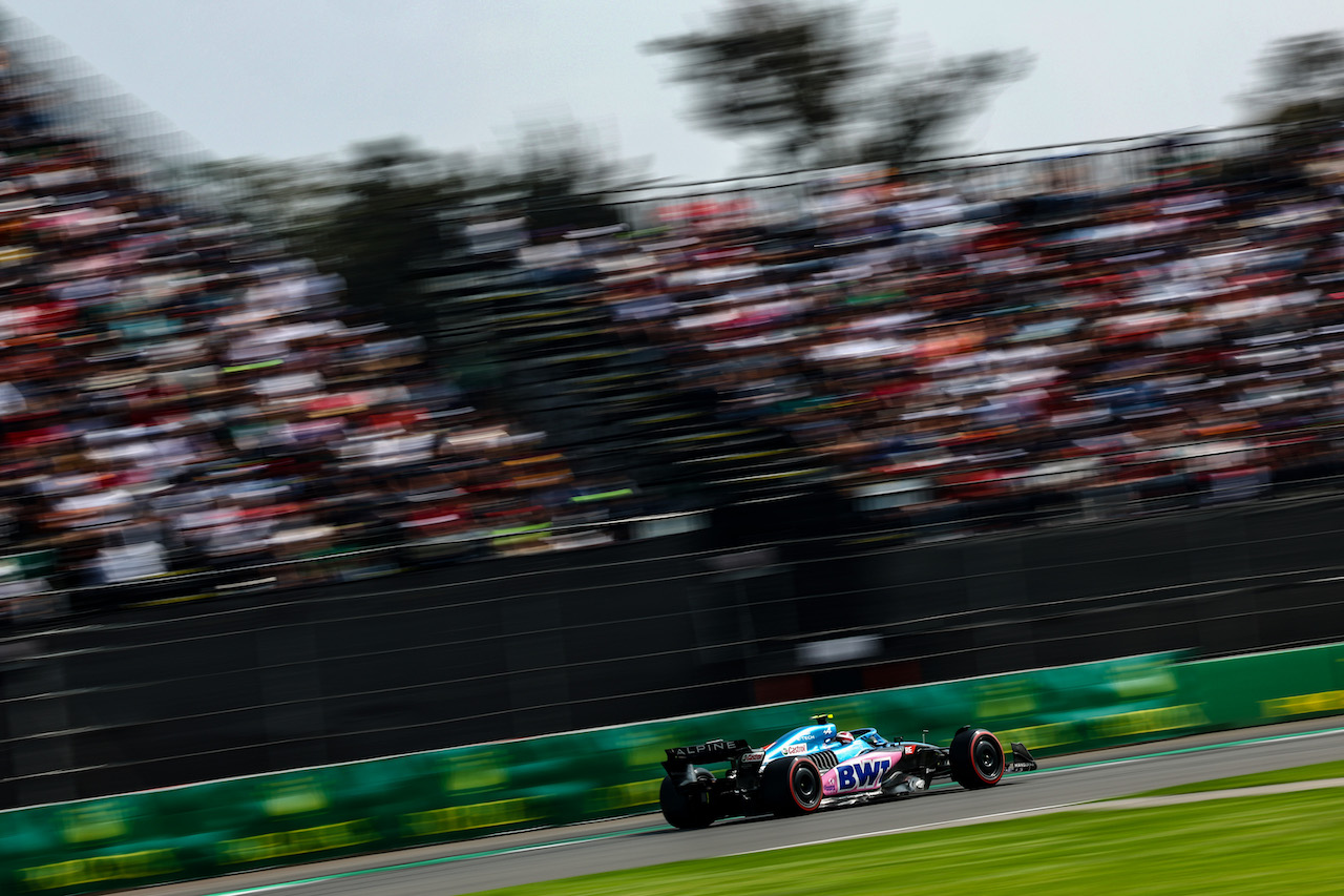 GP CITTA DEL MESSICO, Esteban Ocon (FRA), Alpine F1 Team 
29.10.2022. Formula 1 World Championship, Rd 20, Mexican Grand Prix, Mexico City, Mexico, Qualifiche Day.
- www.xpbimages.com, EMail: requests@xpbimages.com © Copyright: Charniaux / XPB Images