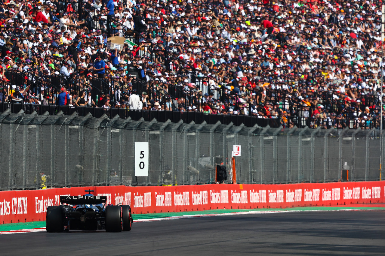GP CITTA DEL MESSICO, Fernando Alonso (ESP), Alpine F1 Team 
29.10.2022. Formula 1 World Championship, Rd 20, Mexican Grand Prix, Mexico City, Mexico, Qualifiche Day.
- www.xpbimages.com, EMail: requests@xpbimages.com ¬© Copyright: Charniaux / XPB Images