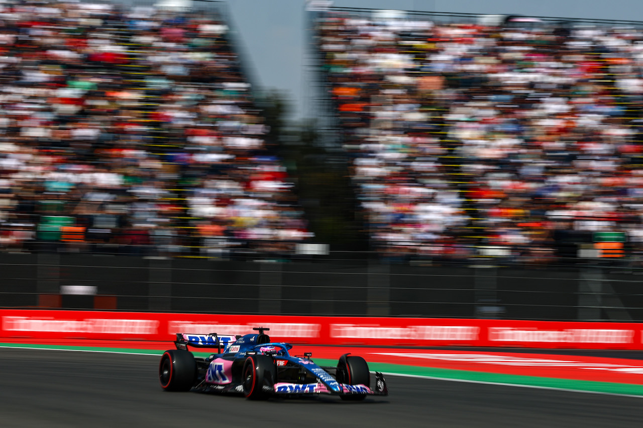 GP CITTA DEL MESSICO, Fernando Alonso (ESP), Alpine F1 Team 
29.10.2022. Formula 1 World Championship, Rd 20, Mexican Grand Prix, Mexico City, Mexico, Qualifiche Day.
- www.xpbimages.com, EMail: requests@xpbimages.com © Copyright: Charniaux / XPB Images
