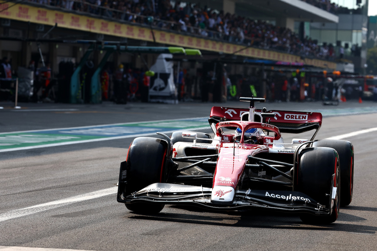 GP CITTA DEL MESSICO, Valtteri Bottas (FIN) Alfa Romeo F1 Team C42.
29.10.2022. Formula 1 World Championship, Rd 20, Mexican Grand Prix, Mexico City, Mexico, Qualifiche Day.
- www.xpbimages.com, EMail: requests@xpbimages.com ¬© Copyright: Batchelor / XPB Images