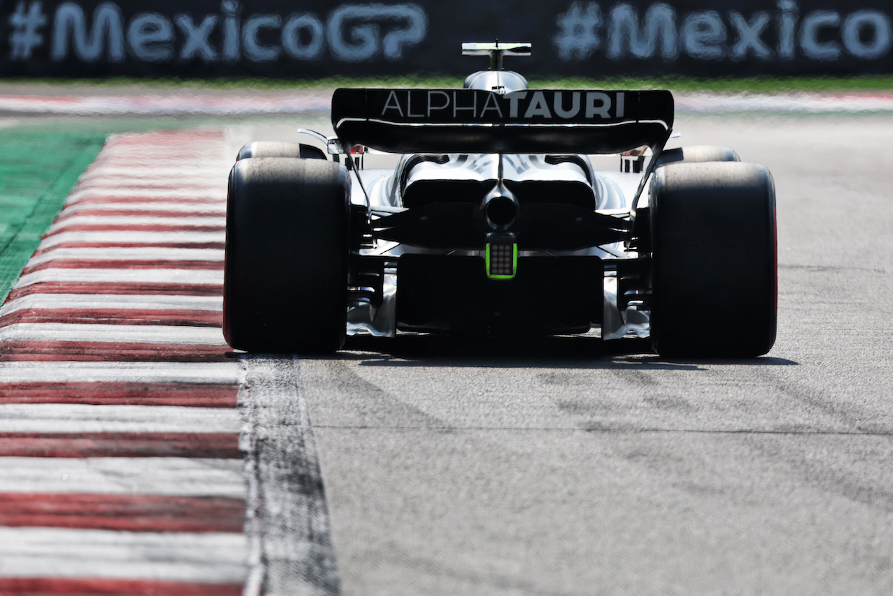 GP CITTA DEL MESSICO, Pierre Gasly (FRA) AlphaTauri AT03.
29.10.2022. Formula 1 World Championship, Rd 20, Mexican Grand Prix, Mexico City, Mexico, Qualifiche Day.
- www.xpbimages.com, EMail: requests@xpbimages.com © Copyright: Bearne / XPB Images