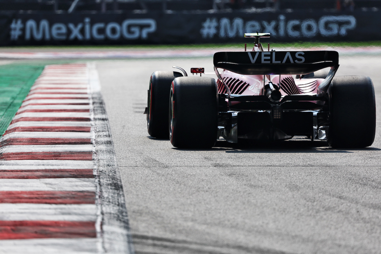 GP CITTA DEL MESSICO, Charles Leclerc (MON) Ferrari F1-75.
29.10.2022. Formula 1 World Championship, Rd 20, Mexican Grand Prix, Mexico City, Mexico, Qualifiche Day.
- www.xpbimages.com, EMail: requests@xpbimages.com © Copyright: Bearne / XPB Images