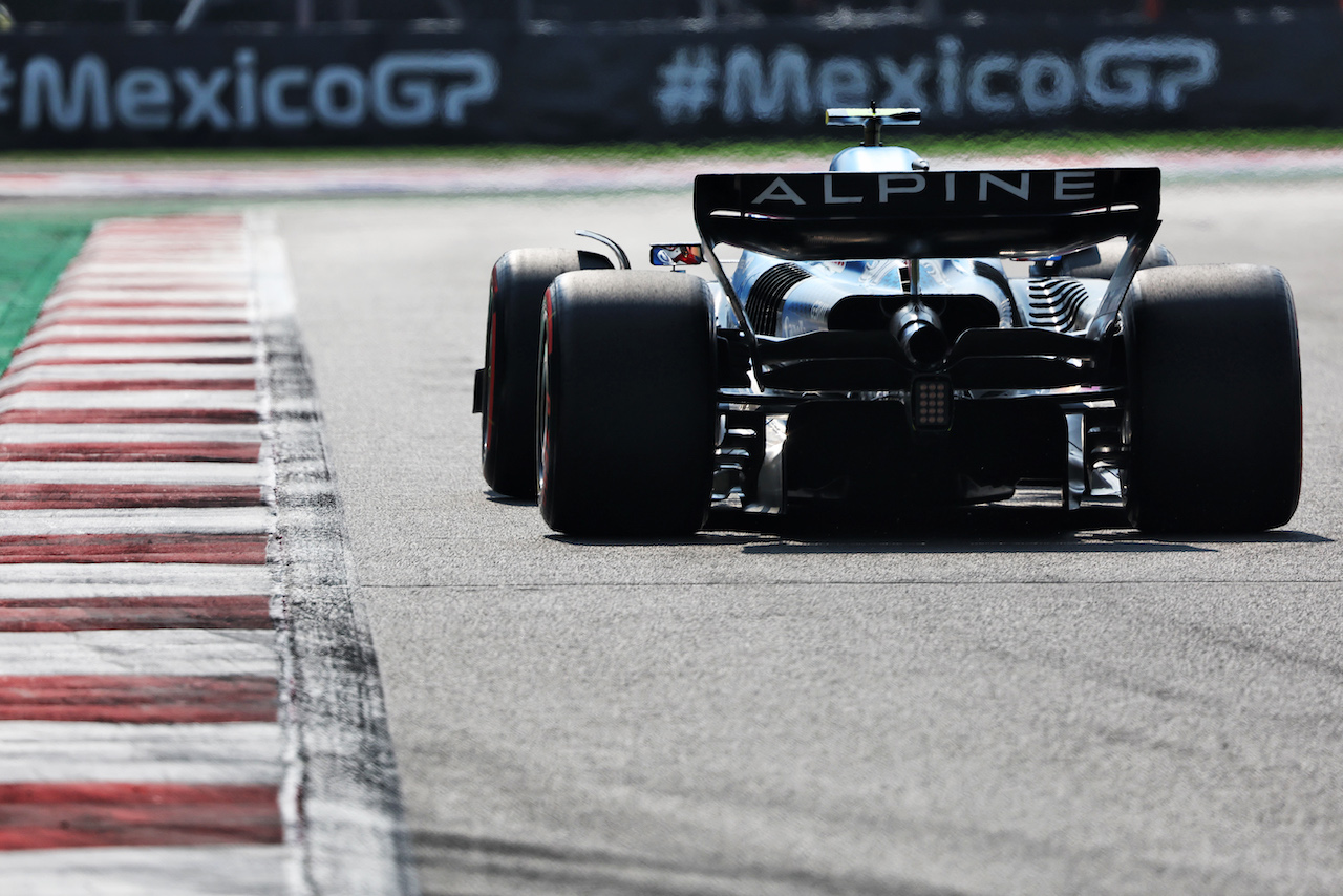 GP CITTA DEL MESSICO, Esteban Ocon (FRA) Alpine F1 Team A522.
29.10.2022. Formula 1 World Championship, Rd 20, Mexican Grand Prix, Mexico City, Mexico, Qualifiche Day.
- www.xpbimages.com, EMail: requests@xpbimages.com © Copyright: Bearne / XPB Images